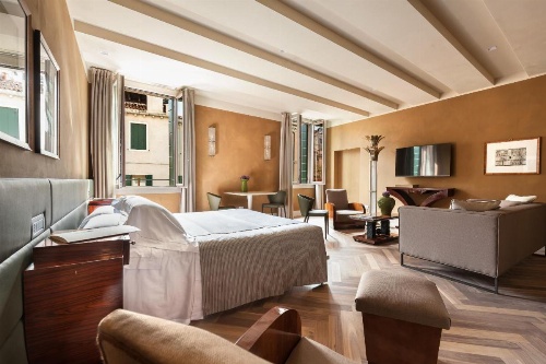 Liassidi Wellness Suites image 8